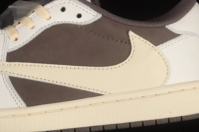 All categories Air Jordan Jordan series basketball shoes Air Jordan 1 Low pure original version Travis Scott x Air Jordan 1 Low OG "Reverse Mocha" AJ1 Joe 1 reverse mocha brown and white barb joint casual sports basketball shoes DM7866-162